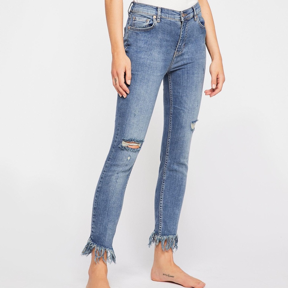 Free People Great Heights Frayed Skinny Jeans